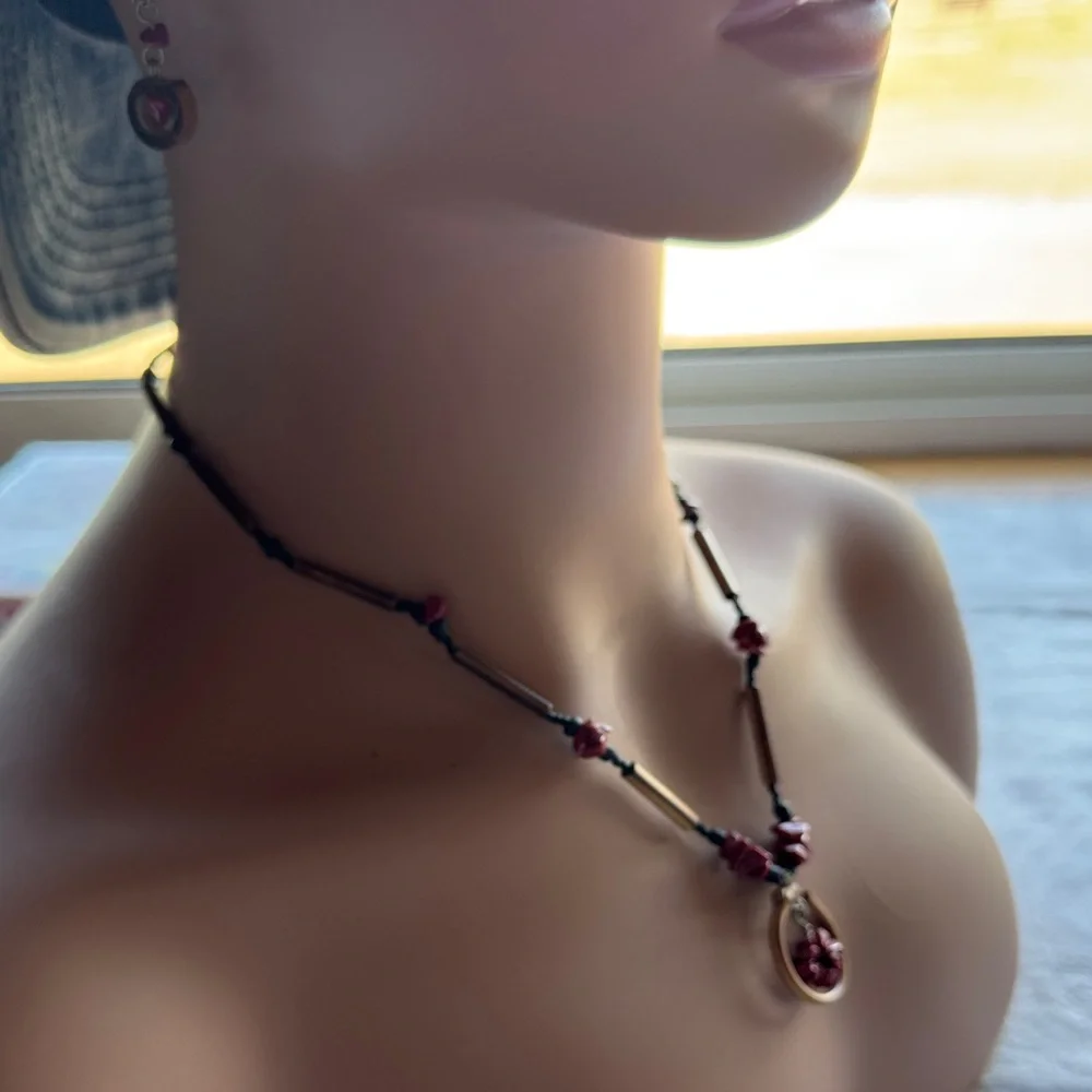 Handcrafted Red Flower Pendant Necklace and Earrings Set - Picture 2 of 4